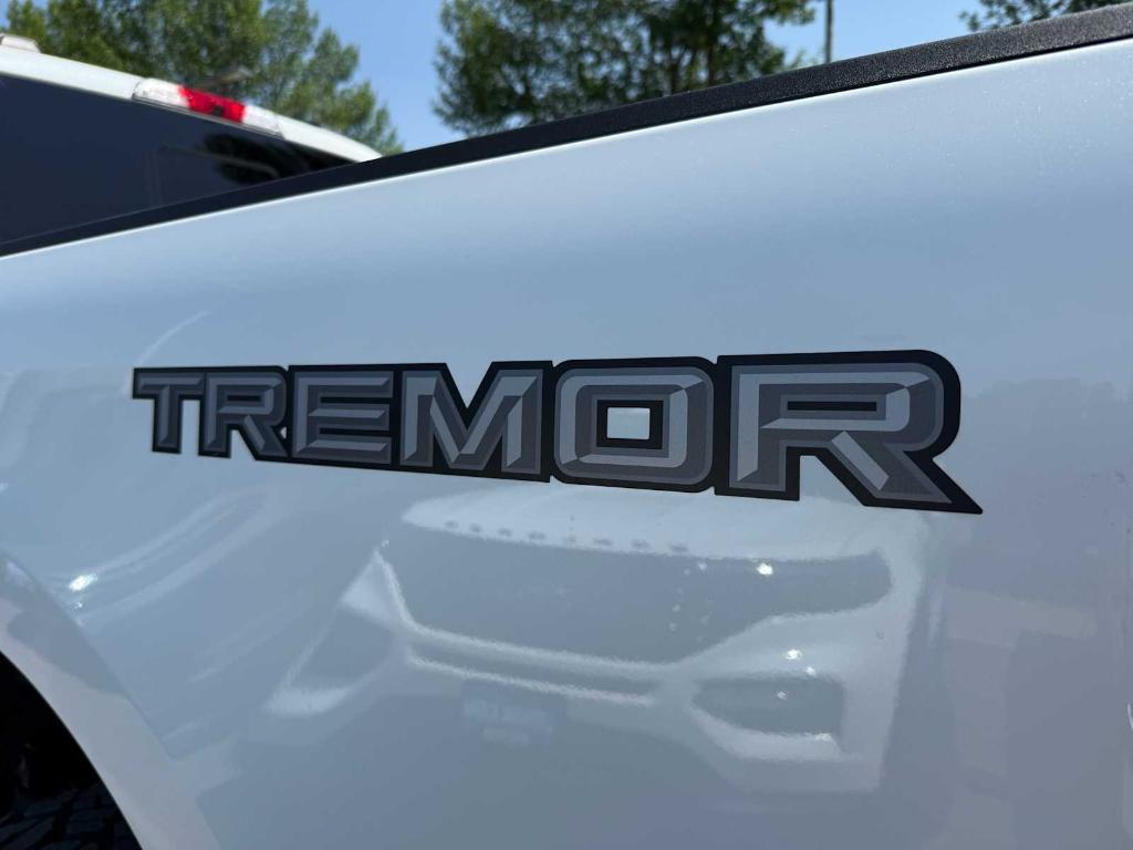new 2025 Ford F-350 car, priced at $105,004