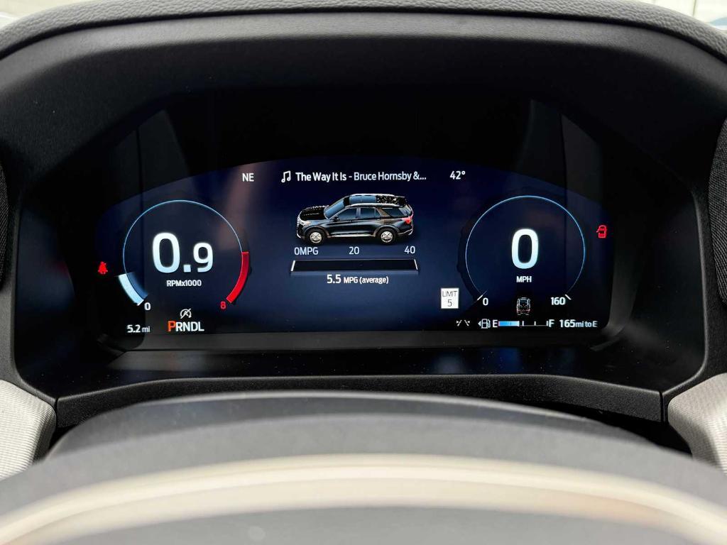 new 2025 Ford Explorer car, priced at $43,489
