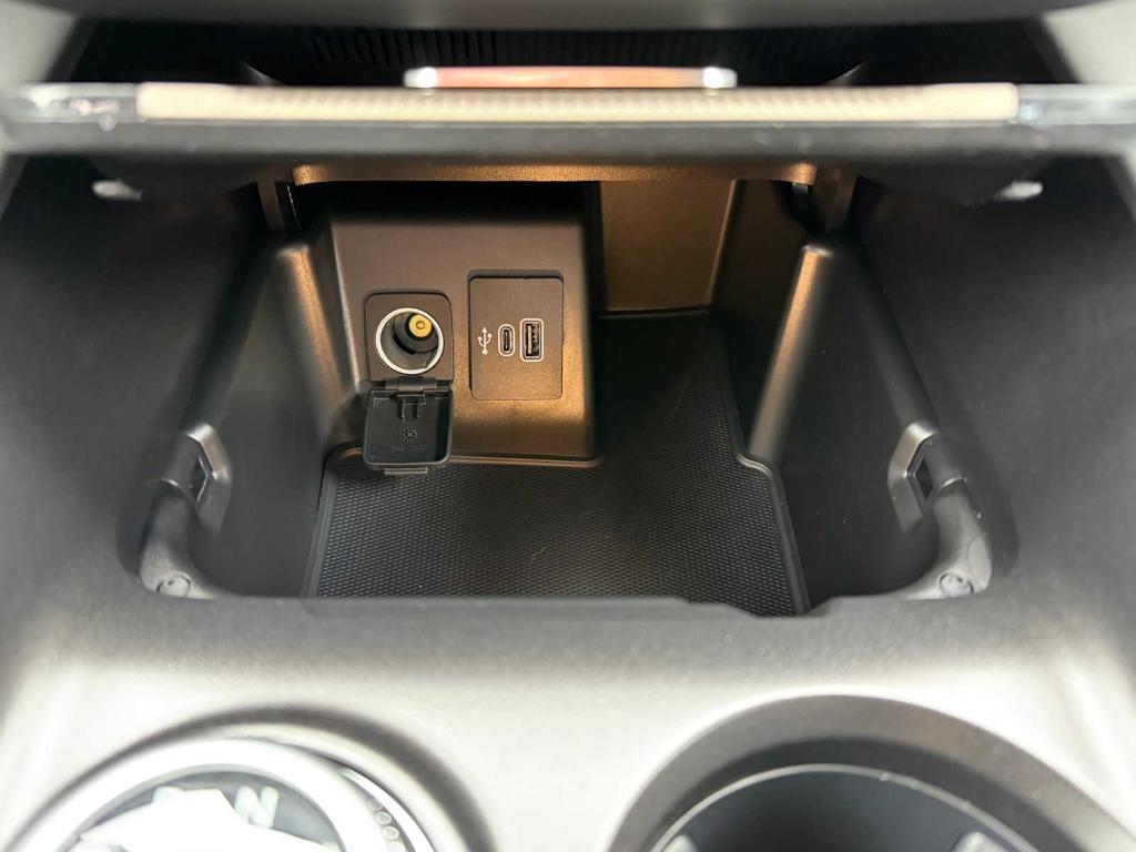 new 2025 Ford Explorer car, priced at $43,489