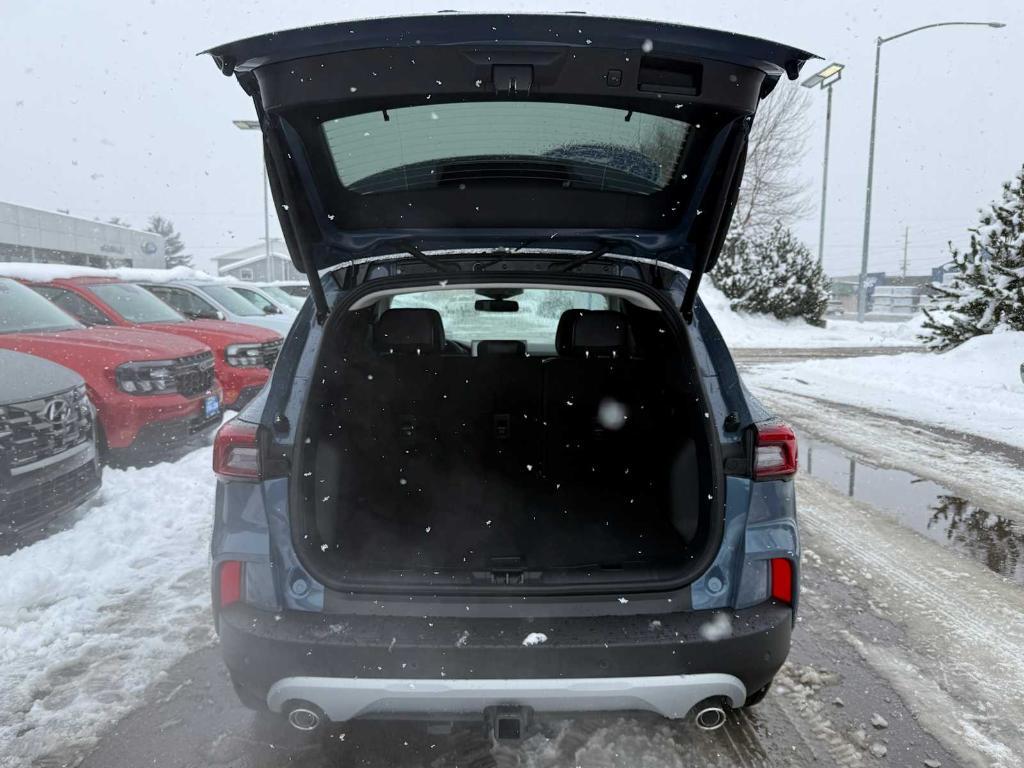 new 2025 Ford Escape car, priced at $47,404