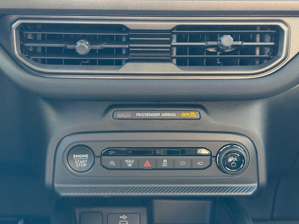 new 2025 Ford Bronco Sport car, priced at $33,351