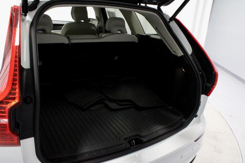 used 2024 Volvo XC60 car, priced at $35,755