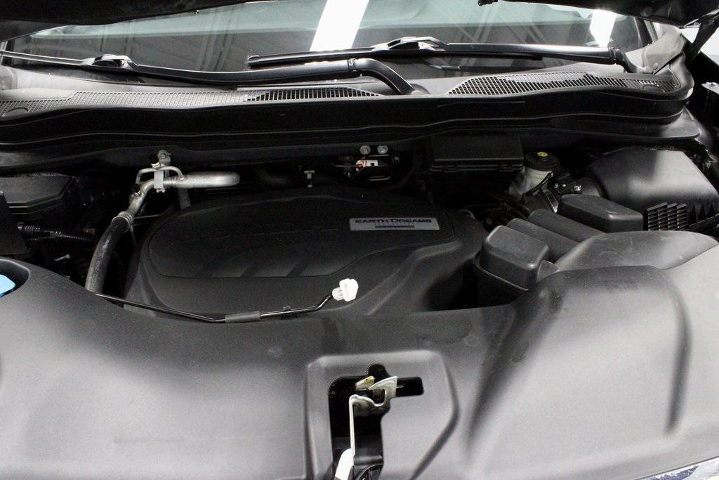 used 2020 Honda Pilot car, priced at $23,706