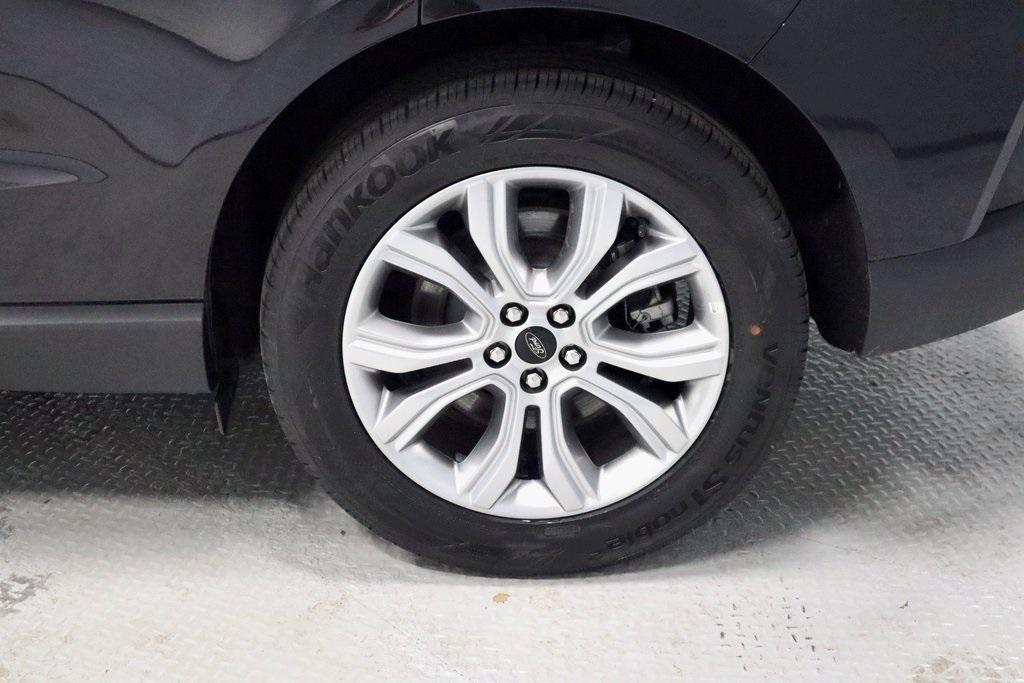 used 2024 Ford Edge car, priced at $30,788