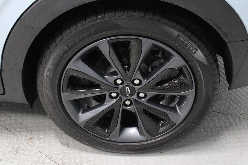 used 2022 Chevrolet Bolt EUV car, priced at $19,502