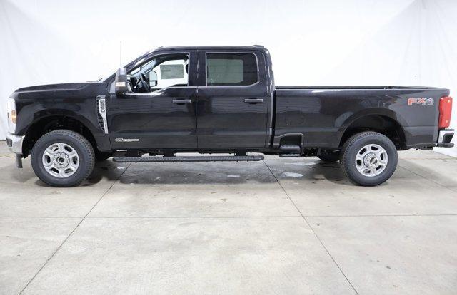 new 2025 Ford F-350 car, priced at $72,860