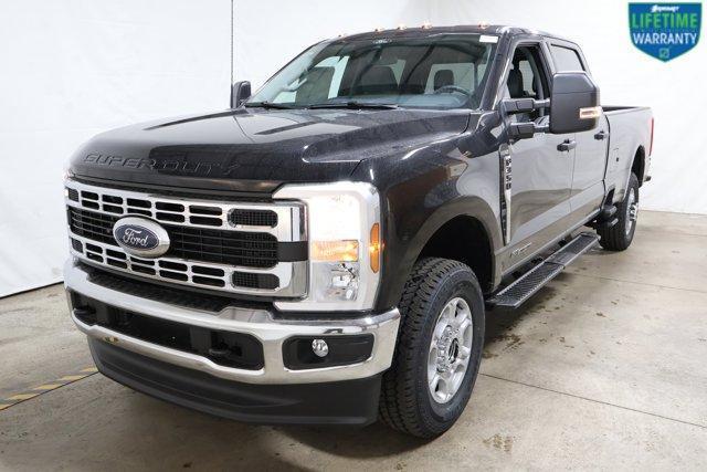 new 2025 Ford F-350 car, priced at $72,860
