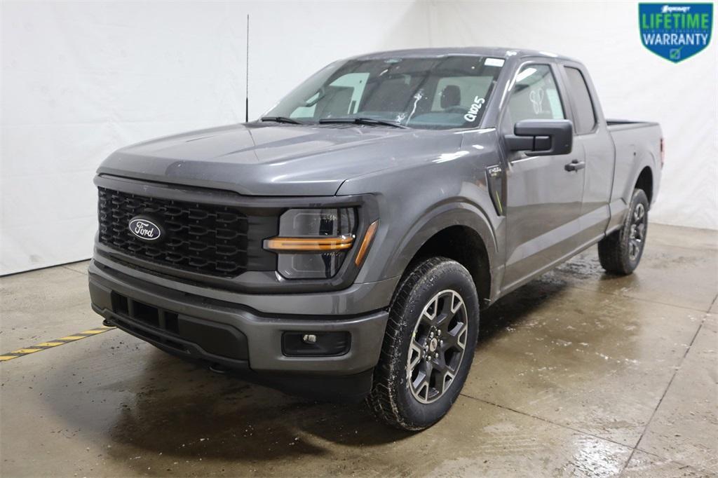 new 2025 Ford F-150 car, priced at $50,090