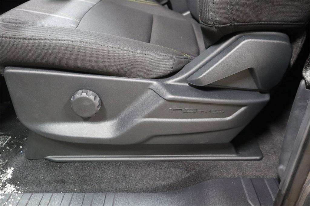 new 2025 Ford F-150 car, priced at $50,090