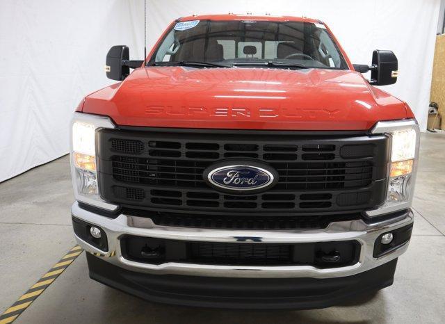 new 2024 Ford F-350 car, priced at $70,260