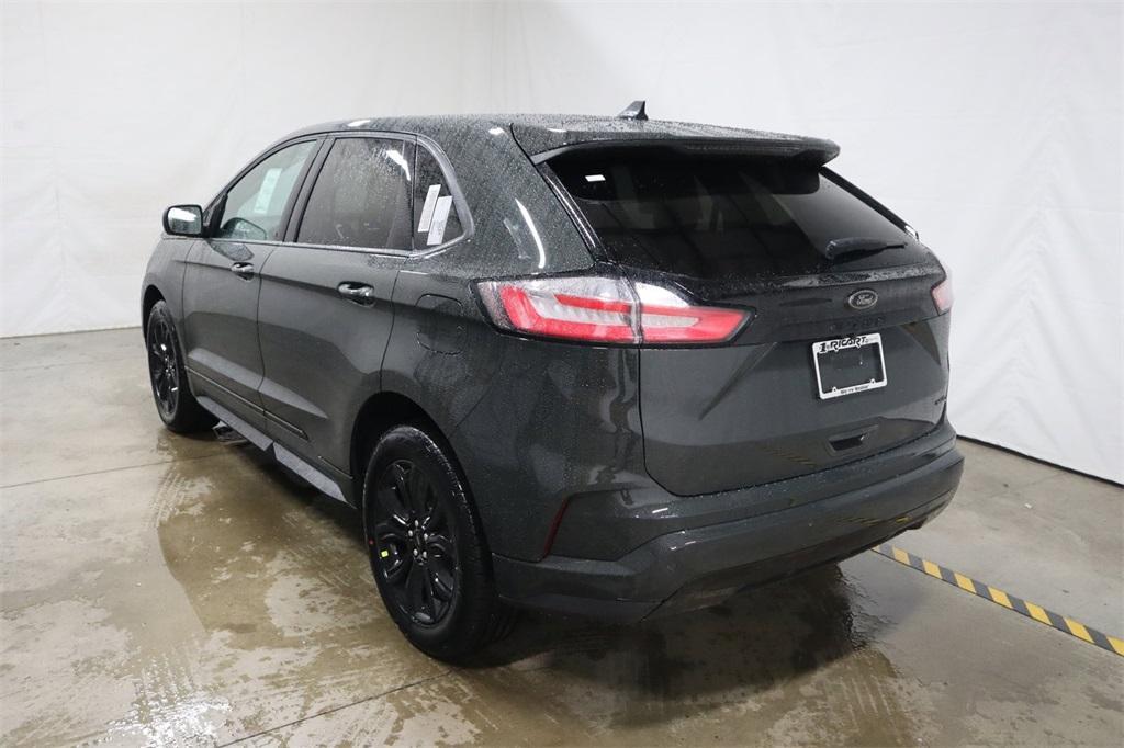 new 2024 Ford Edge car, priced at $40,245