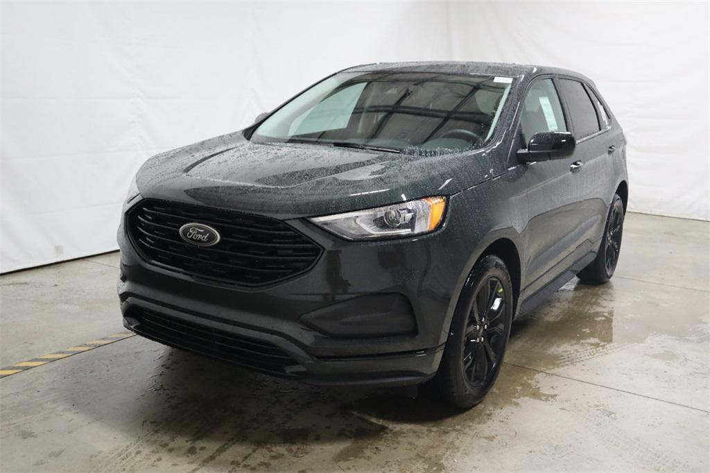 new 2024 Ford Edge car, priced at $40,245