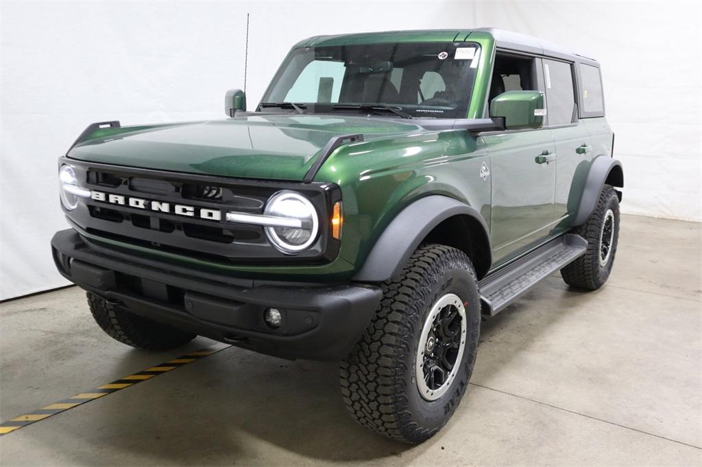 new 2025 Ford Bronco car, priced at $65,250