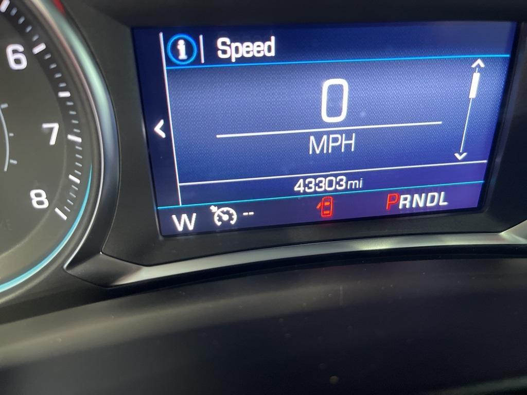used 2023 Chevrolet Equinox car, priced at $21,259