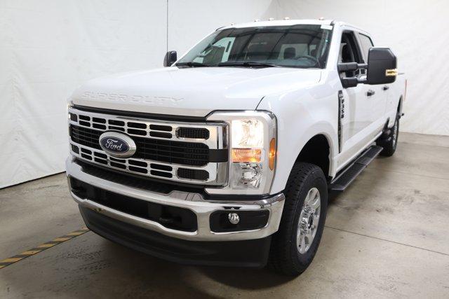 new 2024 Ford F-350 car, priced at $55,800