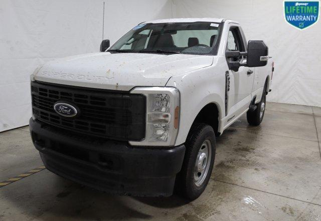 new 2024 Ford F-350 car, priced at $57,670