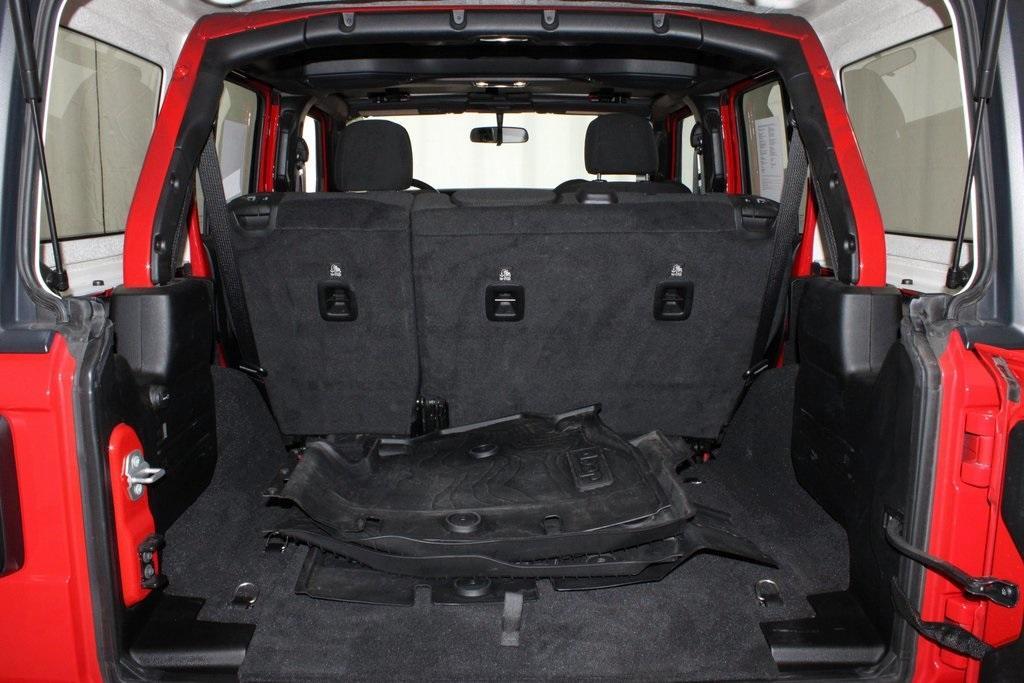 used 2021 Jeep Wrangler Unlimited car, priced at $25,465