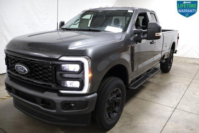 new 2025 Ford F-350 car, priced at $64,595