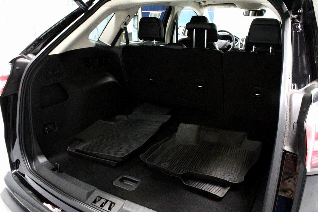 used 2022 Ford Edge car, priced at $18,749