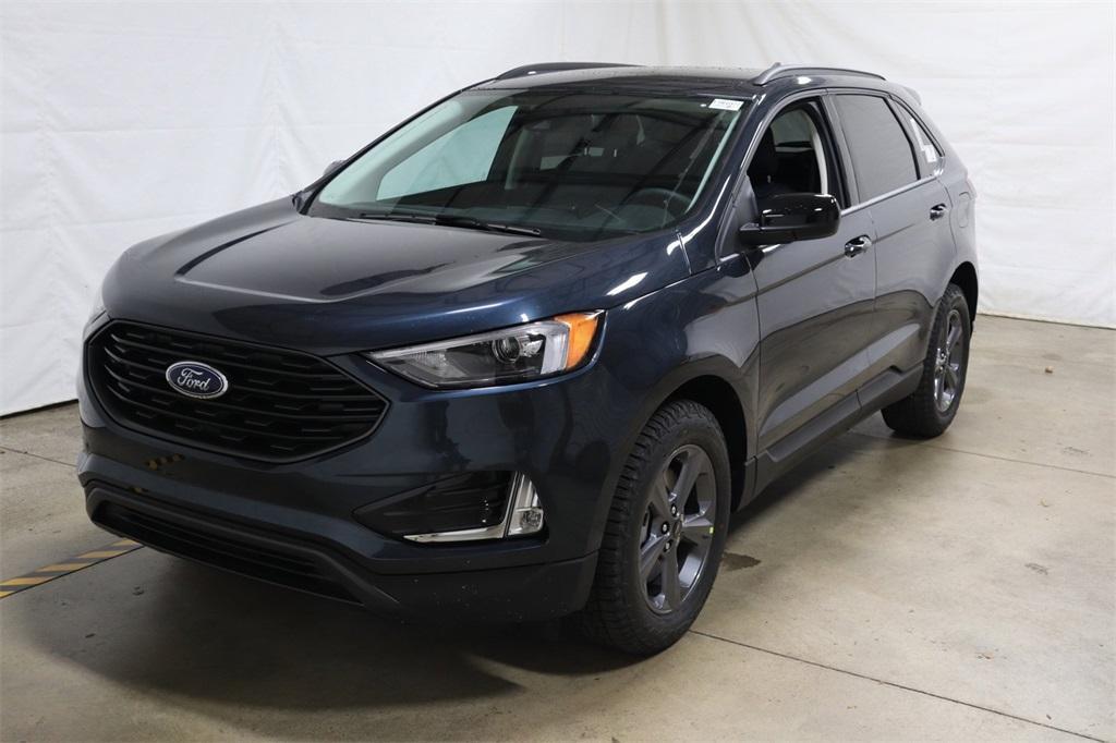 new 2024 Ford Edge car, priced at $40,900