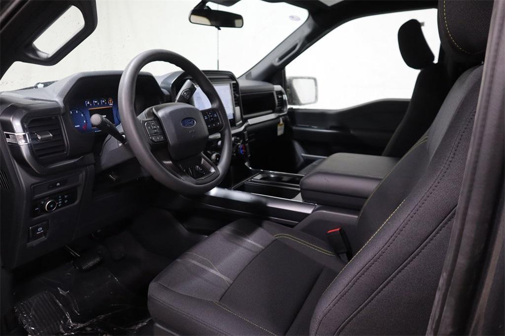 new 2025 Ford F-150 car, priced at $52,130