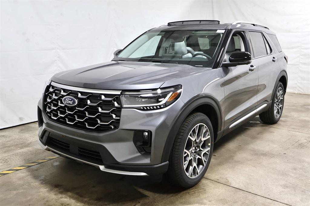 new 2025 Ford Explorer car, priced at $60,510