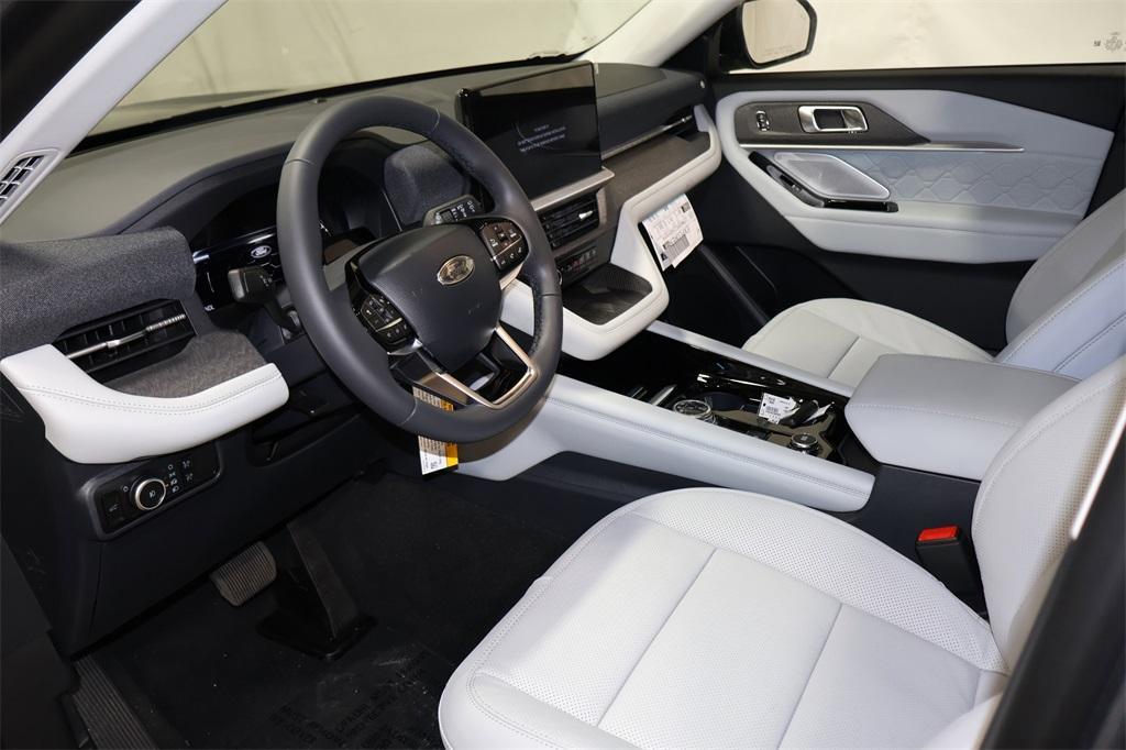 new 2025 Ford Explorer car, priced at $60,510