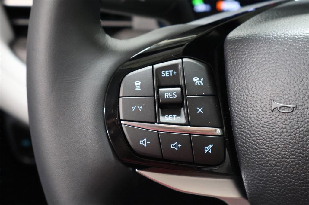 new 2025 Ford Explorer car, priced at $60,510