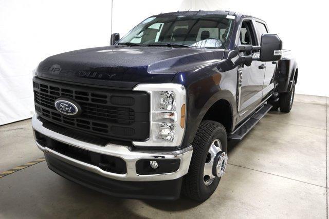 new 2024 Ford F-350 car, priced at $70,260