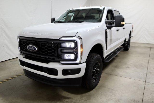 new 2024 Ford F-250 car, priced at $62,775