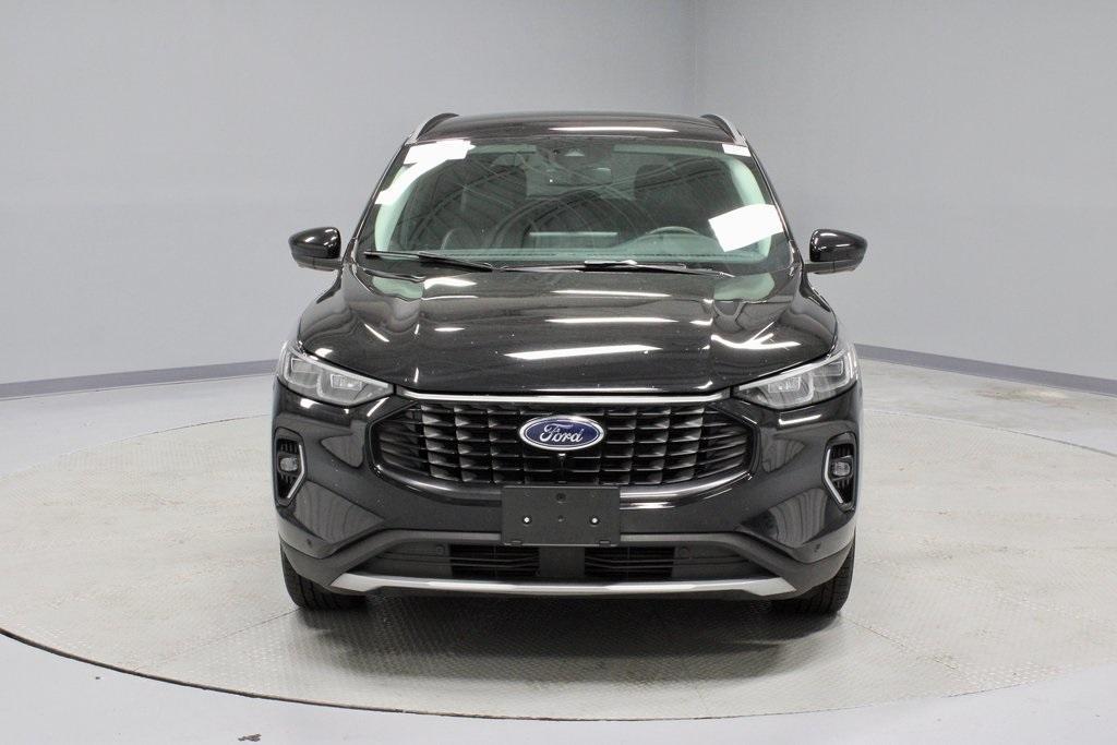 used 2023 Ford Escape car, priced at $25,000