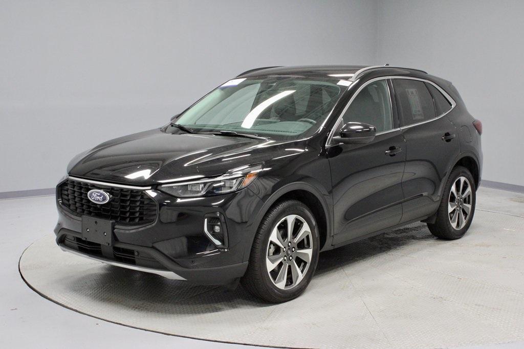 used 2023 Ford Escape car, priced at $25,000