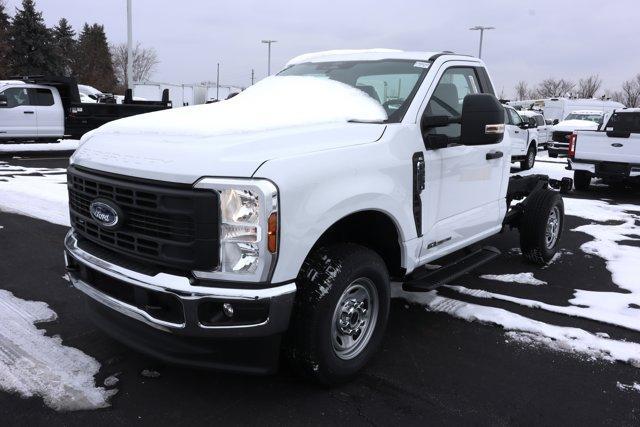 new 2024 Ford F-250 car, priced at $57,640