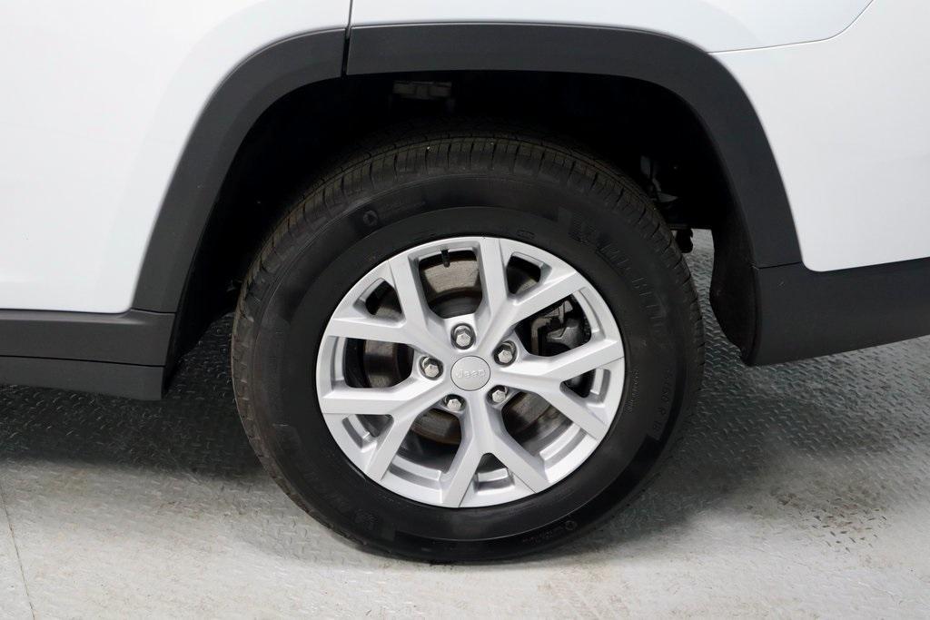 used 2023 Jeep Grand Cherokee L car, priced at $27,653
