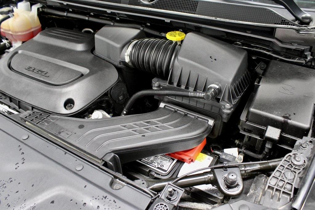 used 2022 Chrysler Pacifica car, priced at $24,430