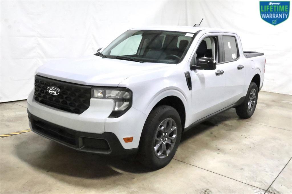 new 2025 Ford Maverick car, priced at $35,095