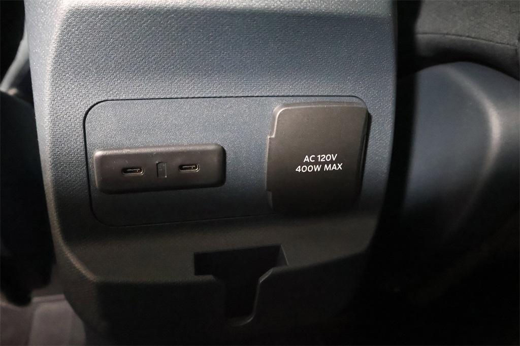 new 2025 Ford Maverick car, priced at $35,095