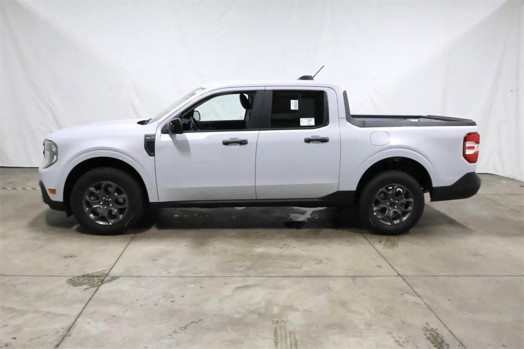 new 2025 Ford Maverick car, priced at $35,095