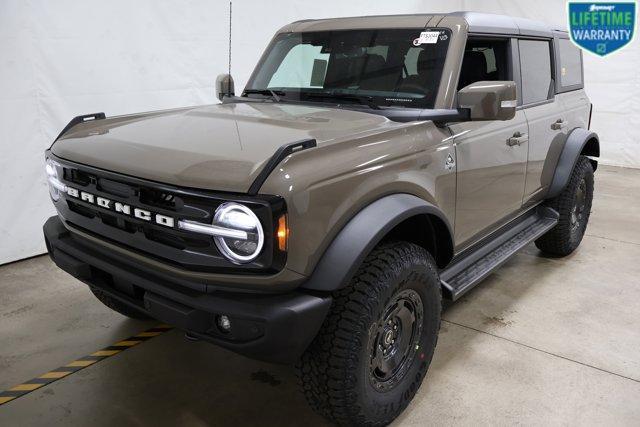 new 2025 Ford Bronco car, priced at $65,405
