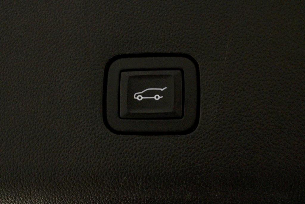 used 2019 Chevrolet Traverse car, priced at $20,879