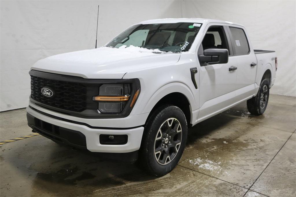 new 2025 Ford F-150 car, priced at $51,660