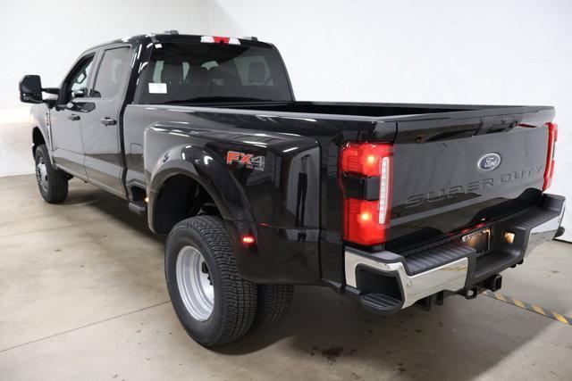 new 2025 Ford F-350 car, priced at $63,125