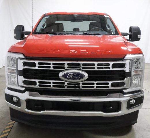 new 2025 Ford F-350 car, priced at $61,125