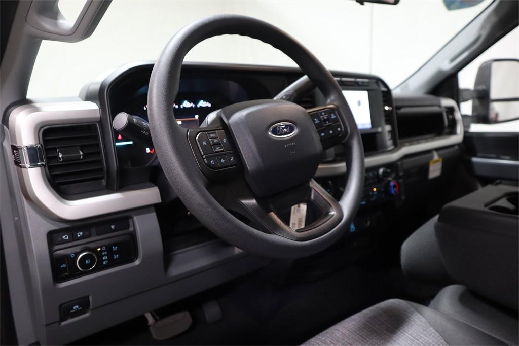 new 2024 Ford F-450 car, priced at $76,095