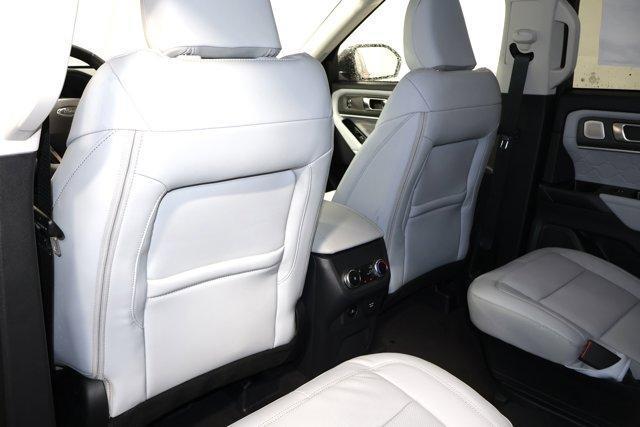 new 2025 Ford Explorer car, priced at $61,405