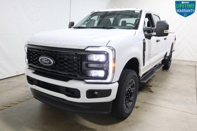 new 2024 Ford F-350 car, priced at $61,760
