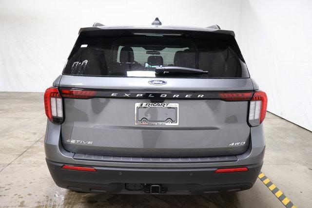 new 2025 Ford Explorer car, priced at $43,610