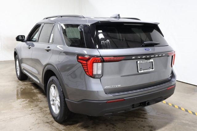 new 2025 Ford Explorer car, priced at $43,610