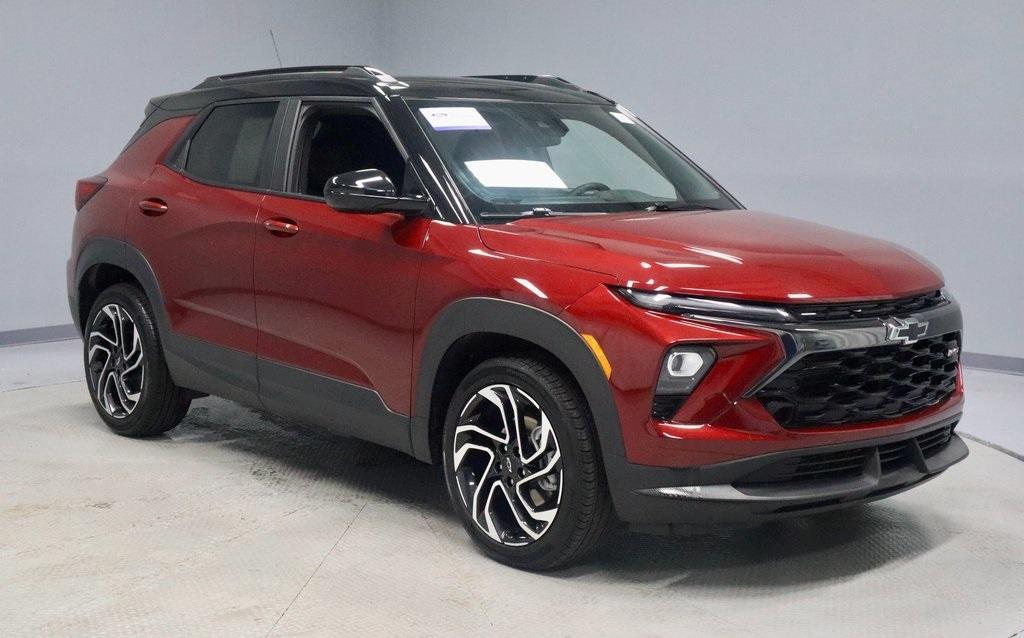 used 2025 Chevrolet TrailBlazer car, priced at $27,893