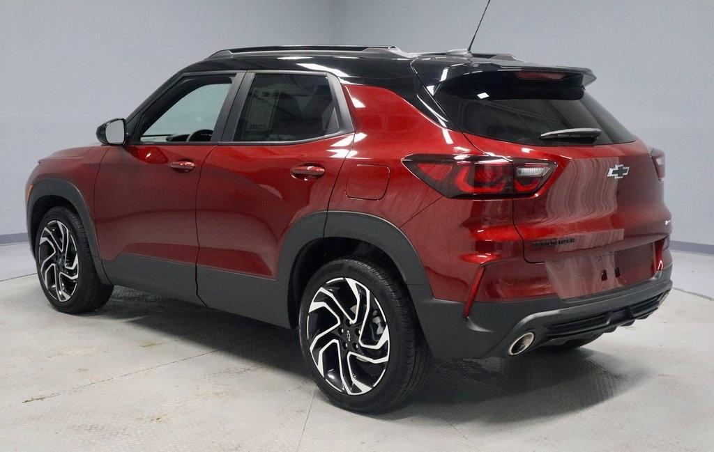 used 2025 Chevrolet TrailBlazer car, priced at $27,893